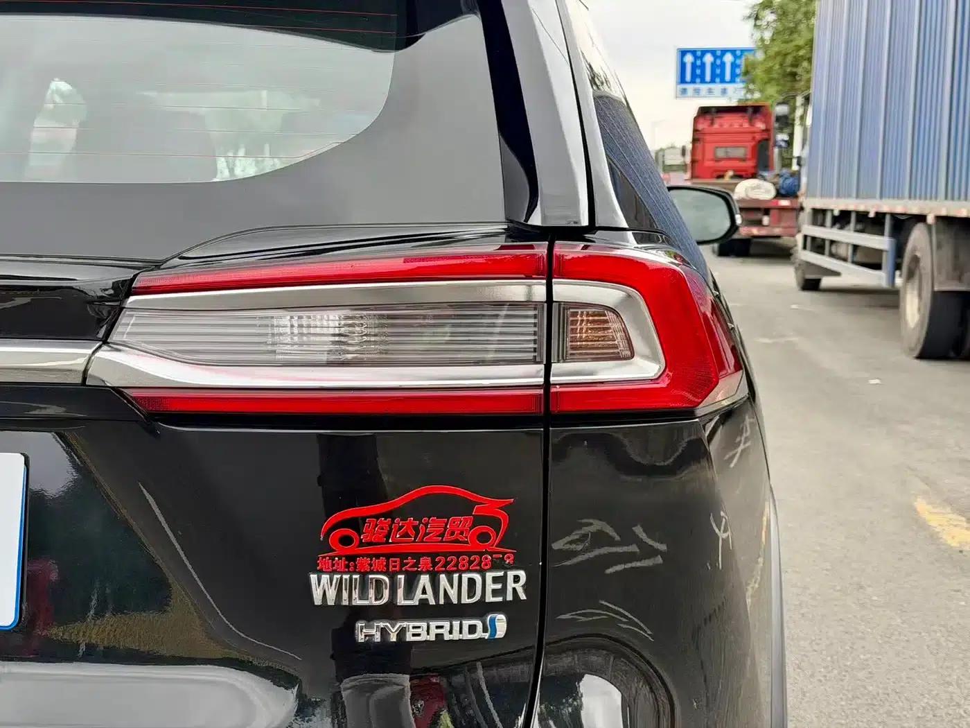 Highlander 2022 Hybrid 2.5L E-CVT 2WD Luxury PLUS Edition — миниатюра 16