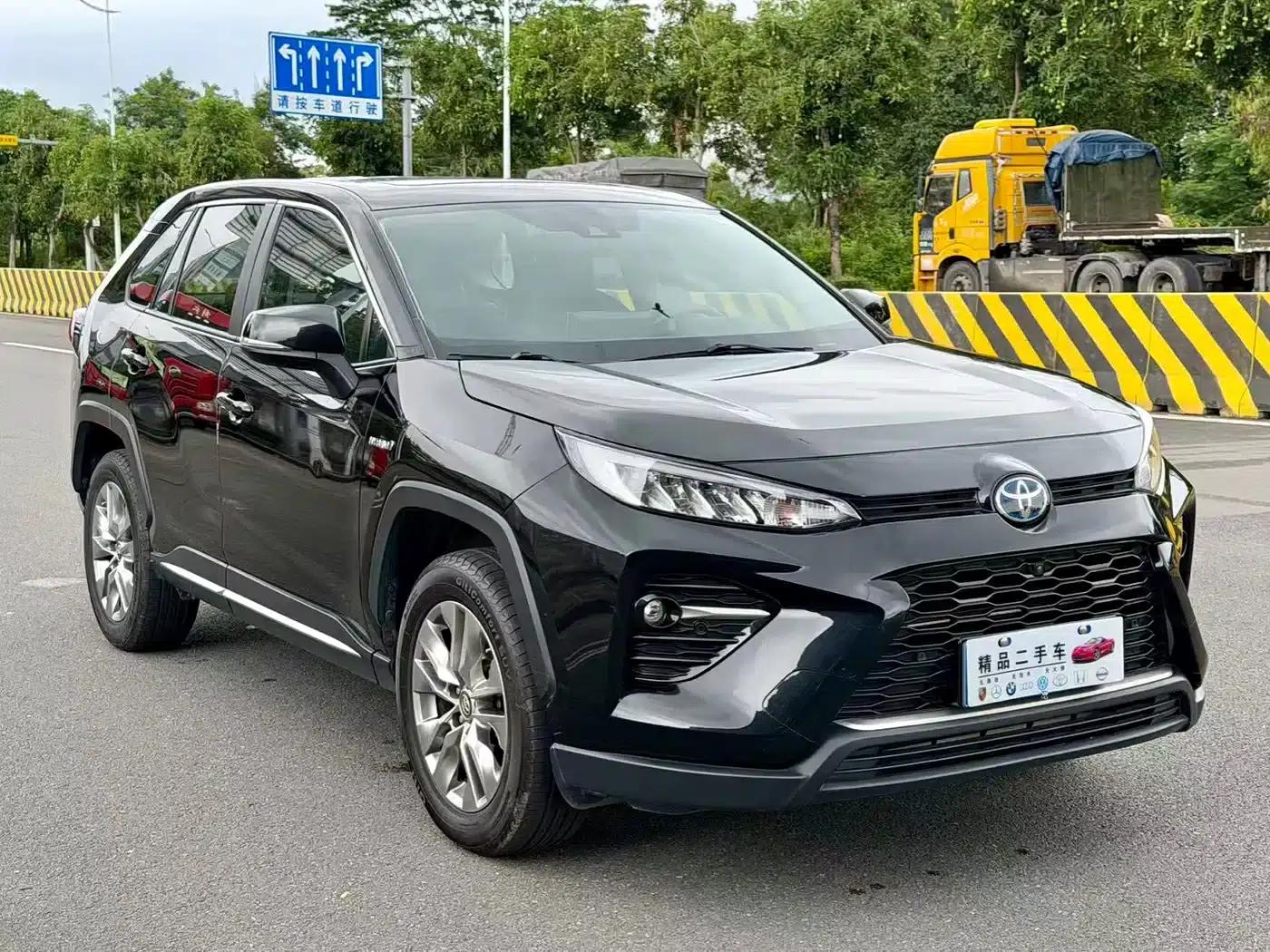 Highlander 2022 Hybrid 2.5L E-CVT 2WD Luxury PLUS Edition — миниатюра 3