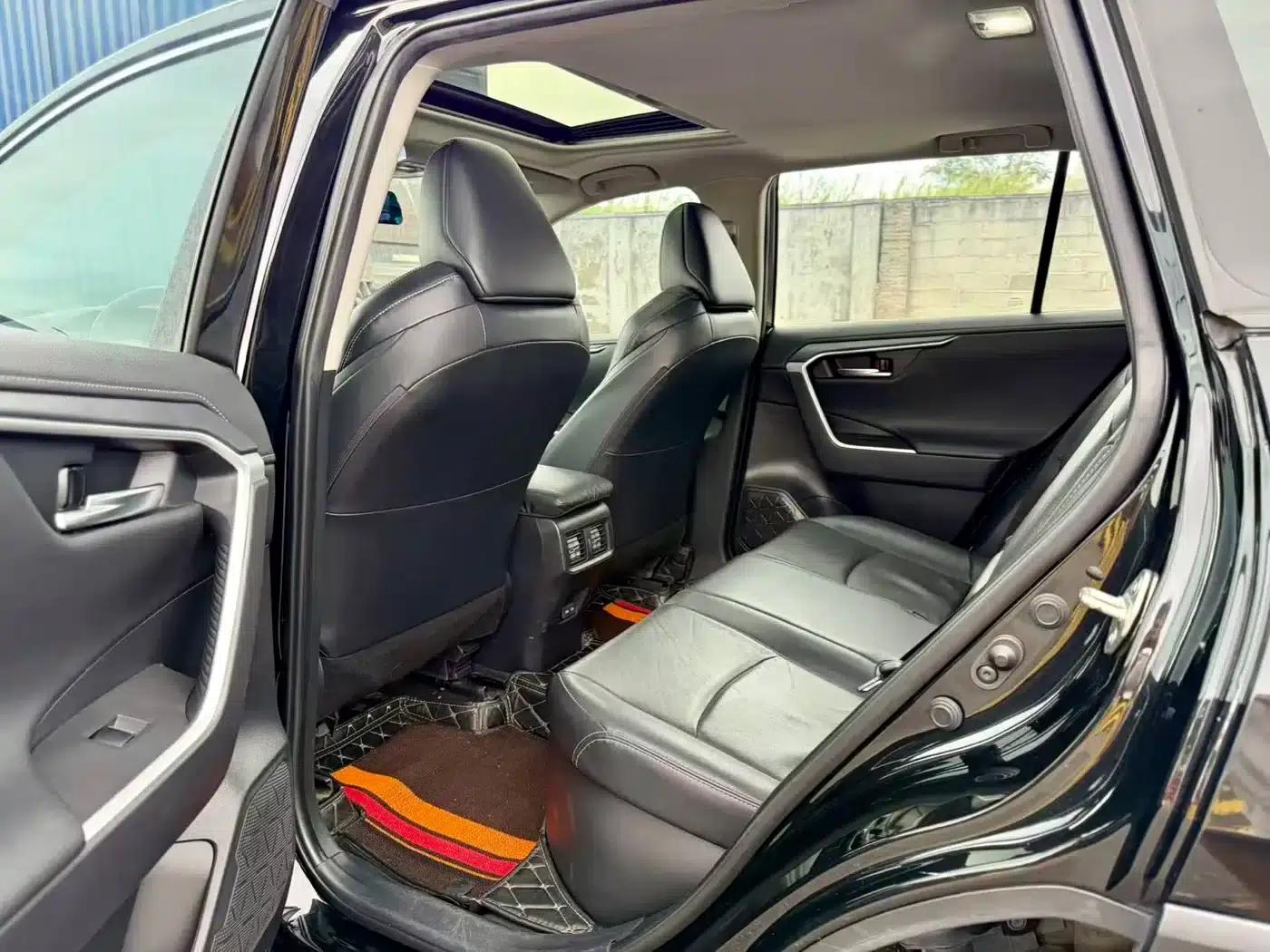 Highlander 2022 Hybrid 2.5L E-CVT 2WD Luxury PLUS Edition — миниатюра 6