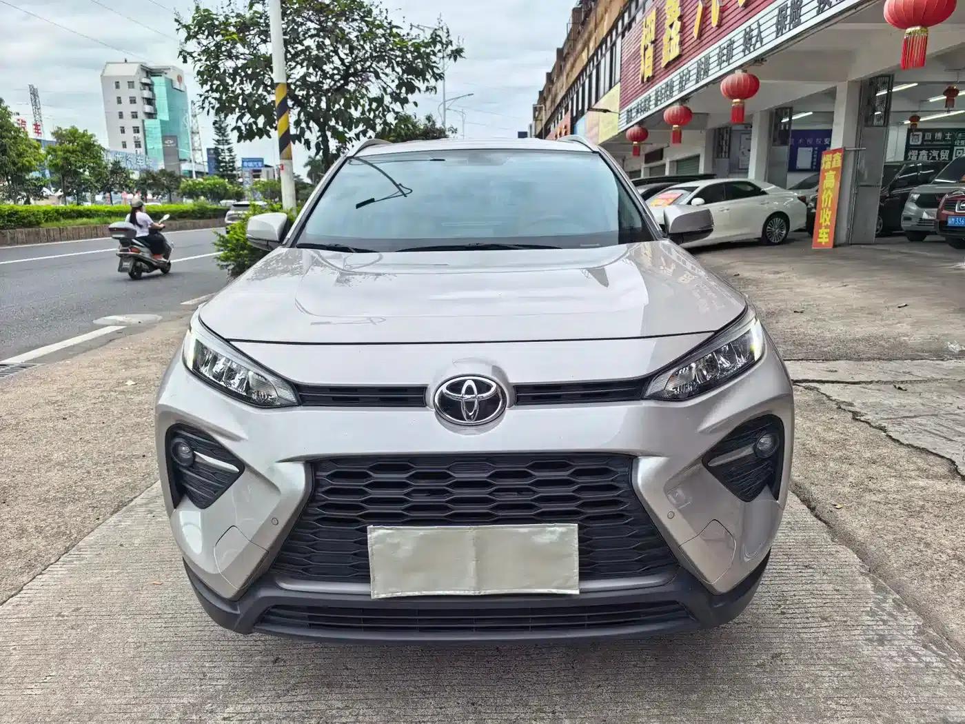 2023 Toyota Highlander 2.0L CVT 2WD Leading Edition — миниатюра 2