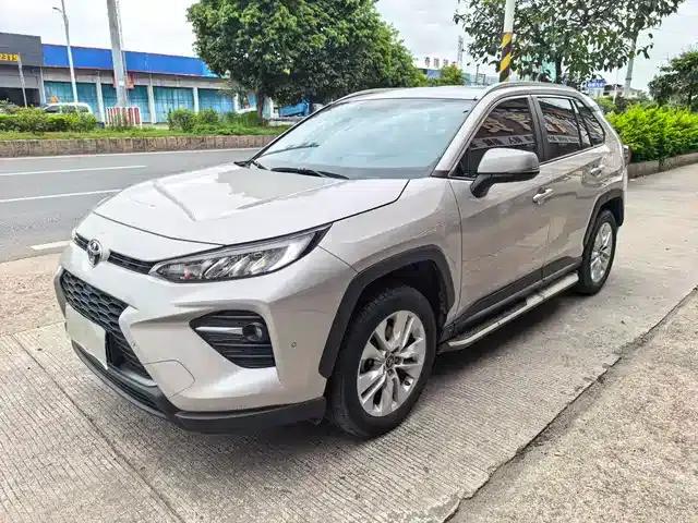 2023 Toyota Highlander 2.0L CVT 2WD Leading Edition