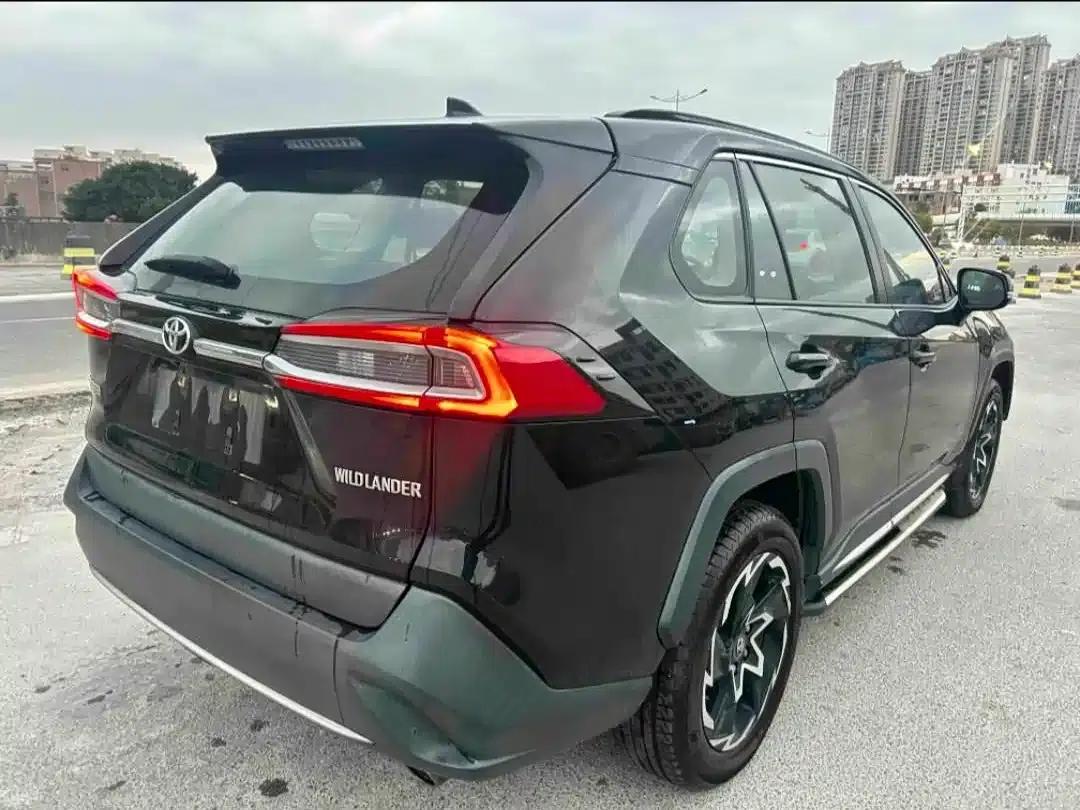 Highlander 2020 2.0L CVT 2WD Tech Edition — миниатюра 12