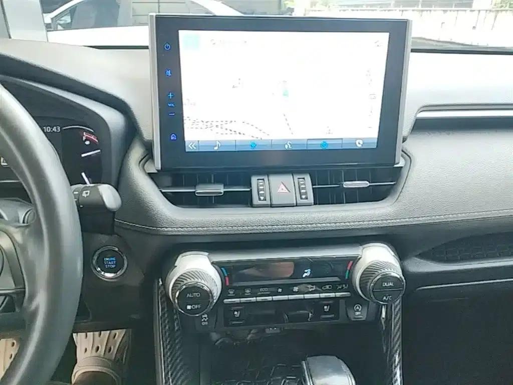 Highlander 2020 2.0L CVT 4WD Premium Edition — миниатюра 13