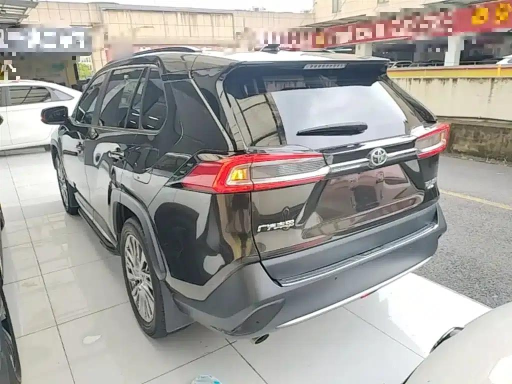 Highlander 2020 2.0L CVT 4WD Premium Edition — миниатюра 5