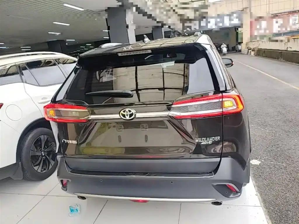 Highlander 2020 2.0L CVT 4WD Premium Edition — миниатюра 6