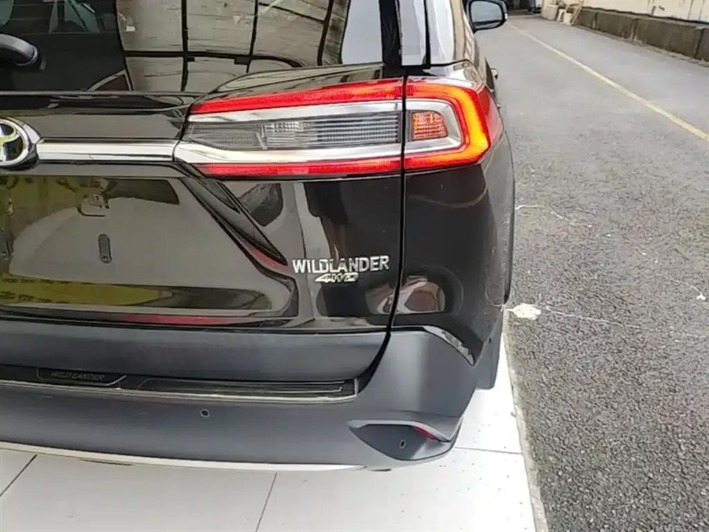 Highlander 2020 2.0L CVT 4WD Premium Edition — миниатюра 8