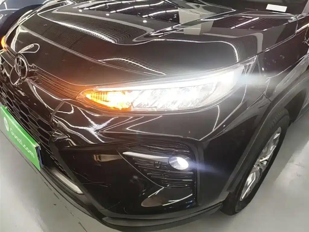 2024 Toyota RAV4 2.0L CVT 2WD Leading Edition — миниатюра 24