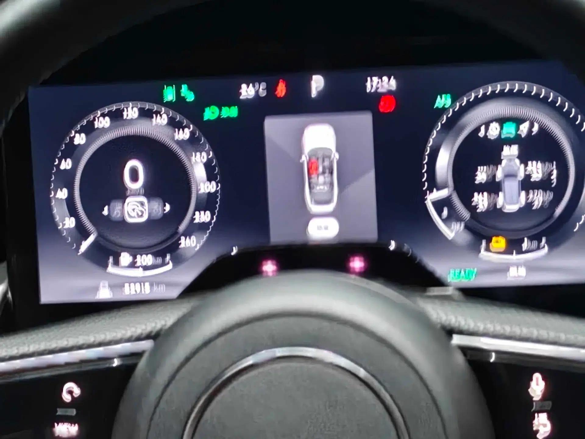 Lynk & Co 09 EM-P 2023 2.0TD EM-P Four-Wheel Drive Asian Games Executive Edition Five Seats — миниатюра 28