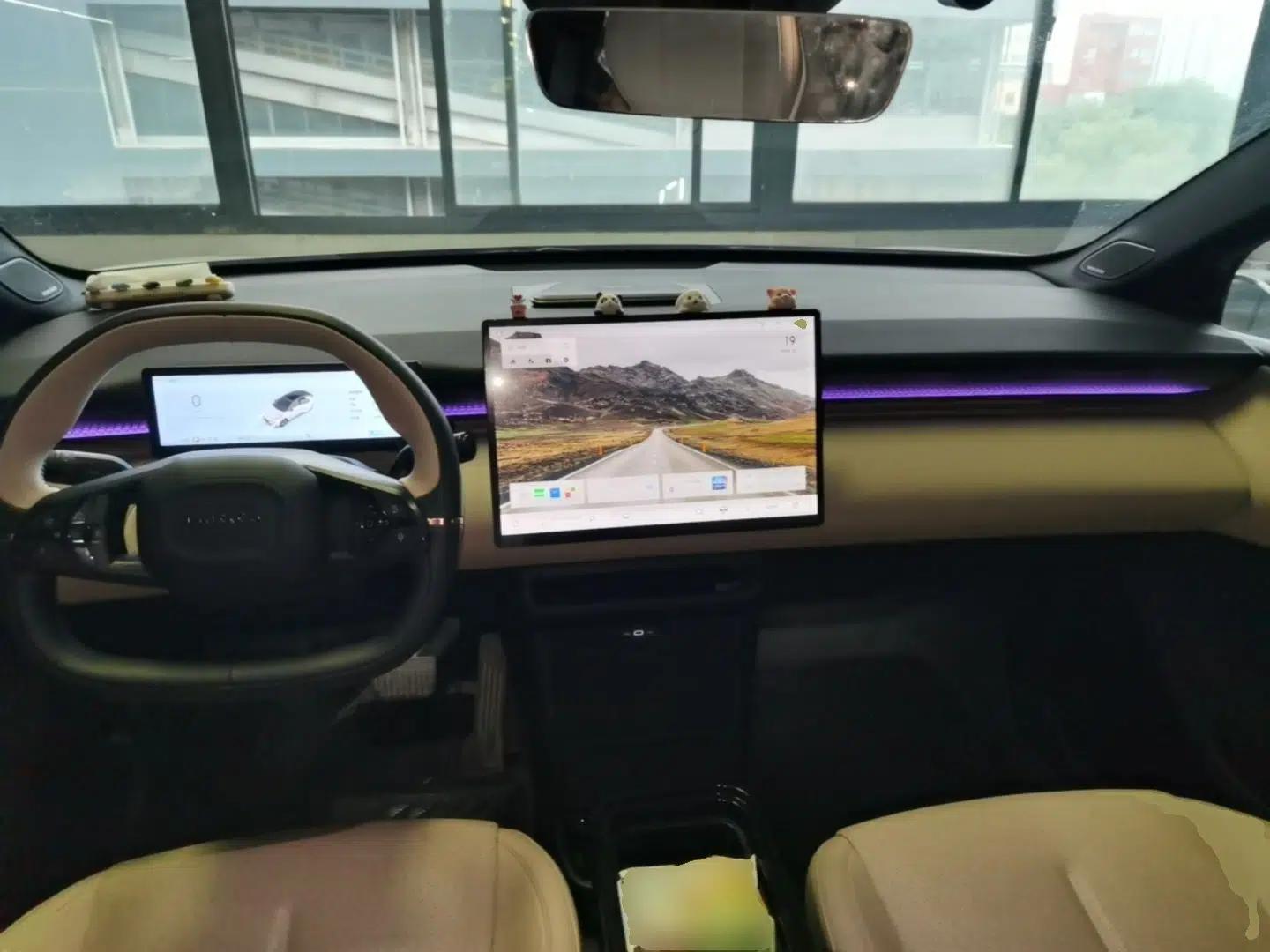Lynk & Co Z20 2025 530 km Range Rear-Wheel Drive Pro — миниатюра 12