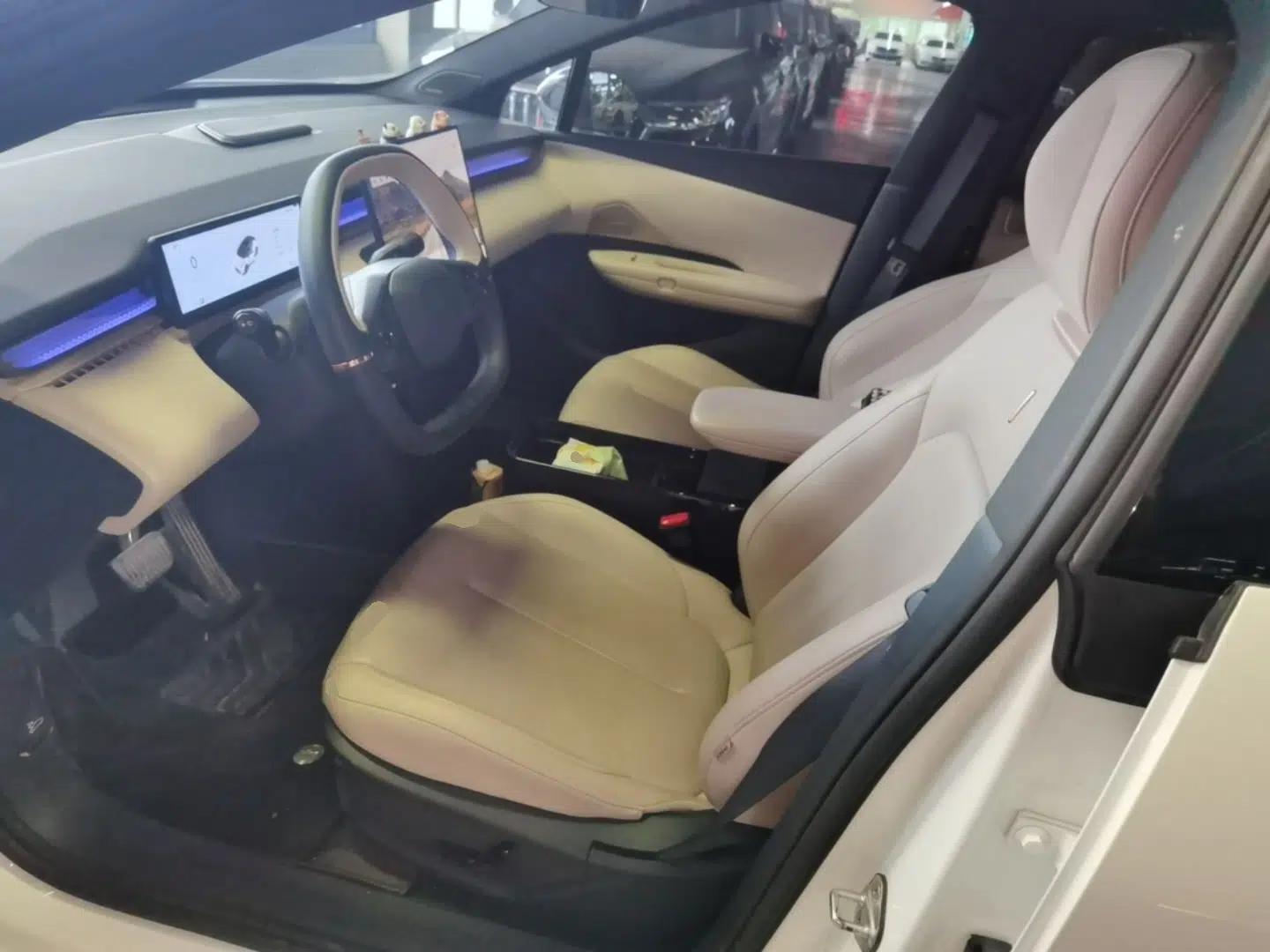 Lynk & Co Z20 2025 530 km Range Rear-Wheel Drive Pro — миниатюра 17