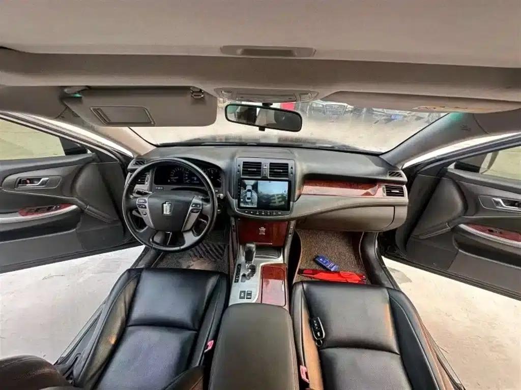 Crown 2012 2.5L Royal Leather Edition — миниатюра 5