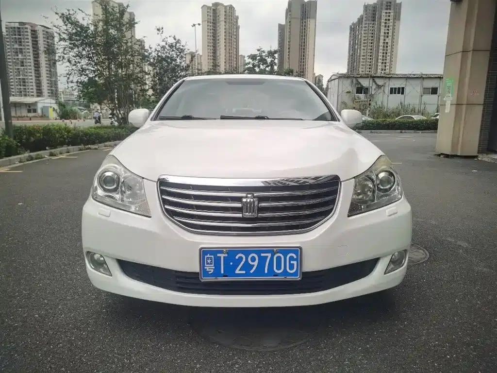 Crown 2010 2.5L Royal — миниатюра 1