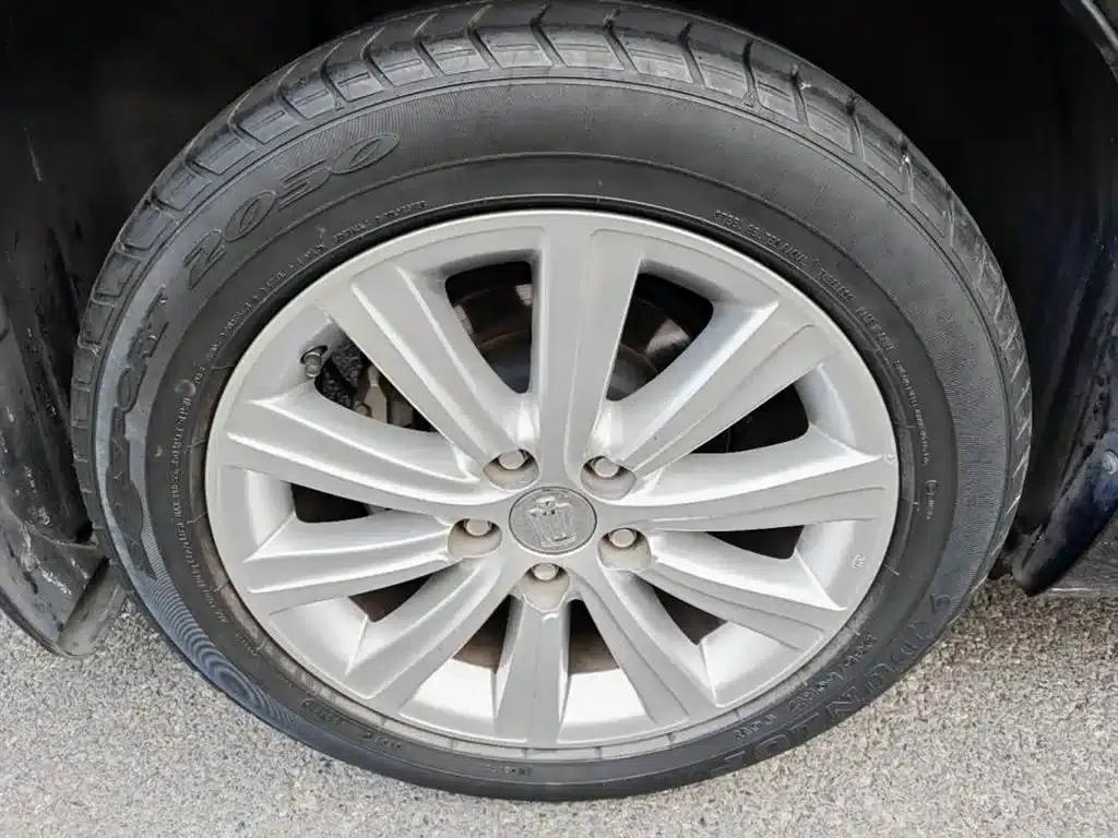 Crown 2012 2.5L Royal — миниатюра 16