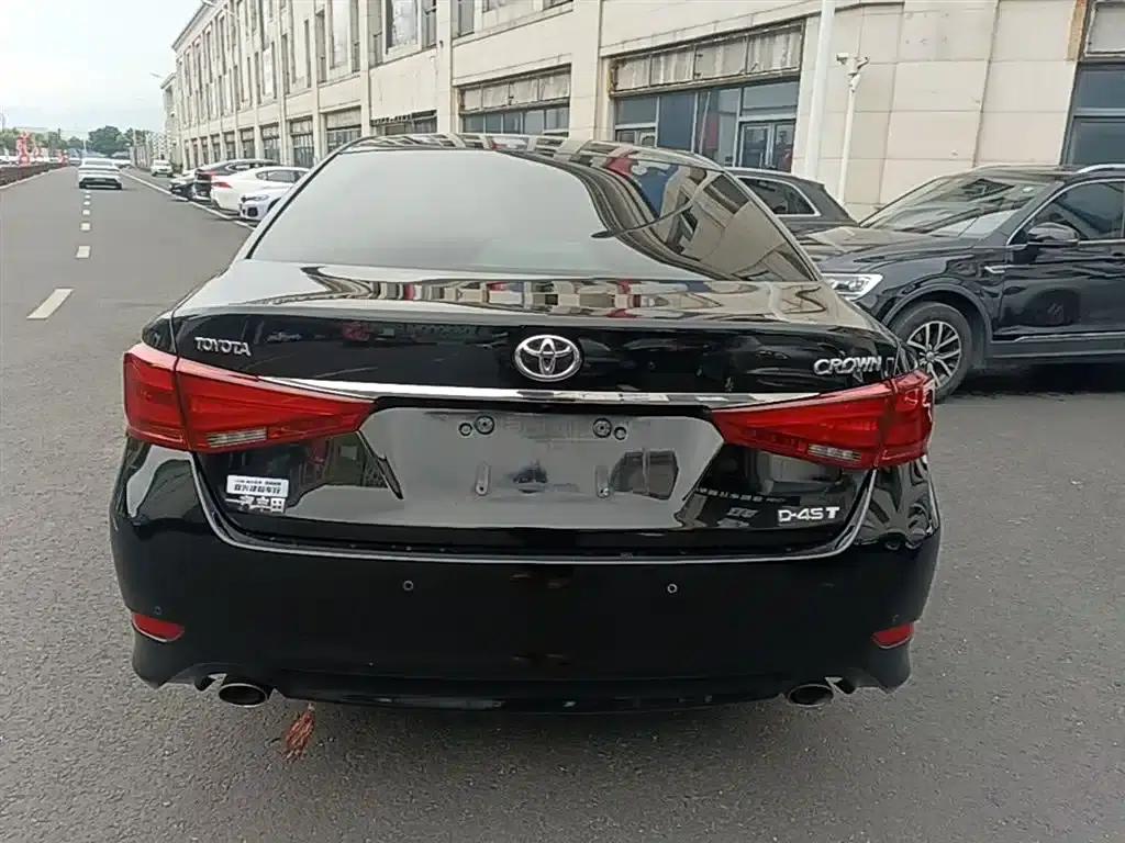 Crown 2018 2.0T Sport Edition — миниатюра 6