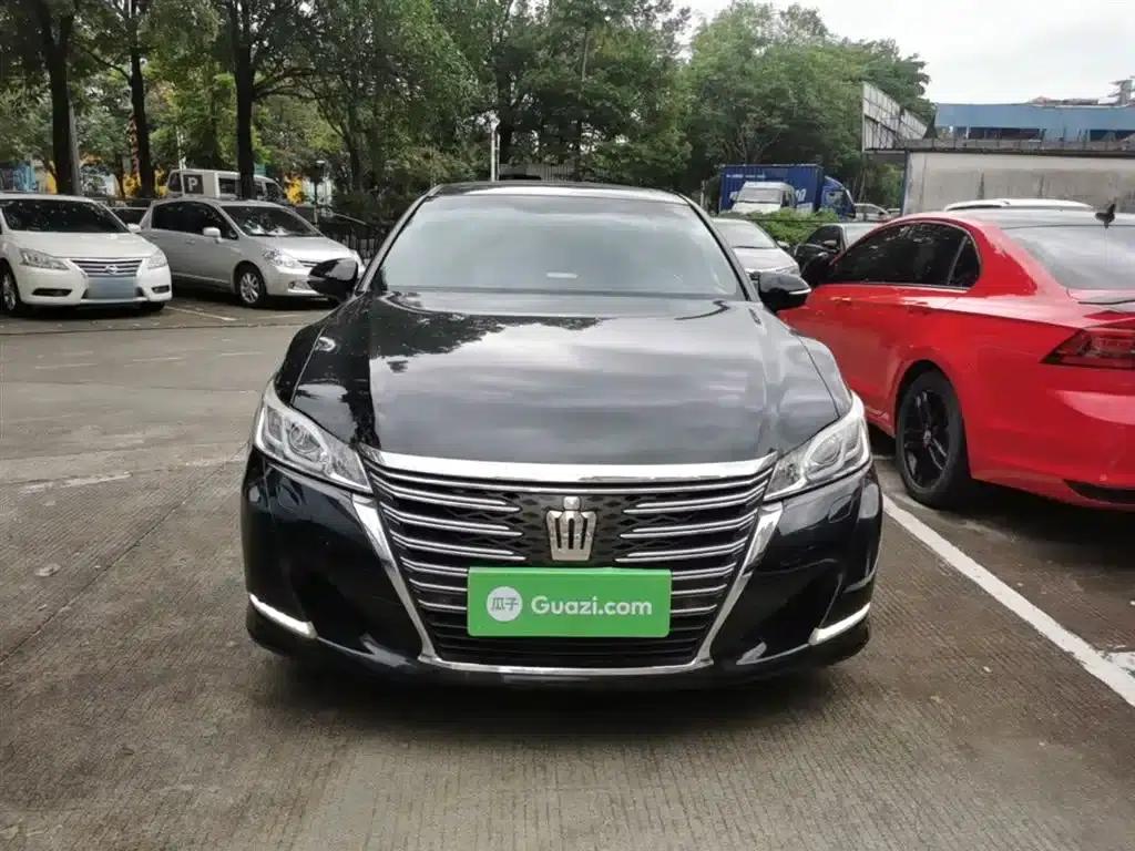 Crown 2017 2.0T Sport Edition — миниатюра 3