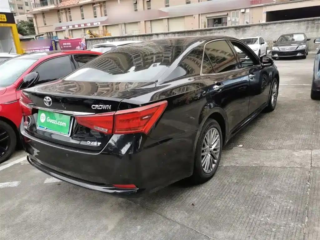 Crown 2017 2.0T Sport Edition — миниатюра 7