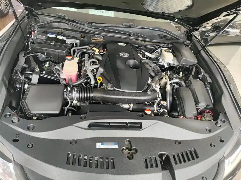 Crown 2015 2.0T Pioneer Edition — миниатюра 16