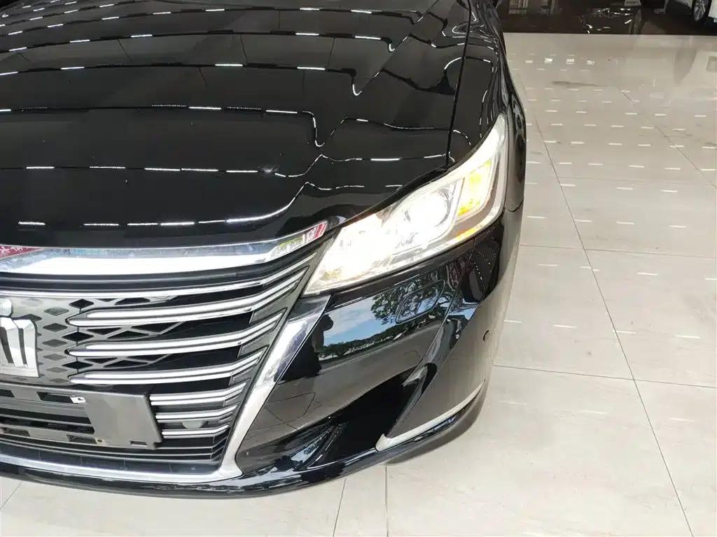 Crown 2015 2.0T Pioneer Edition — миниатюра 18