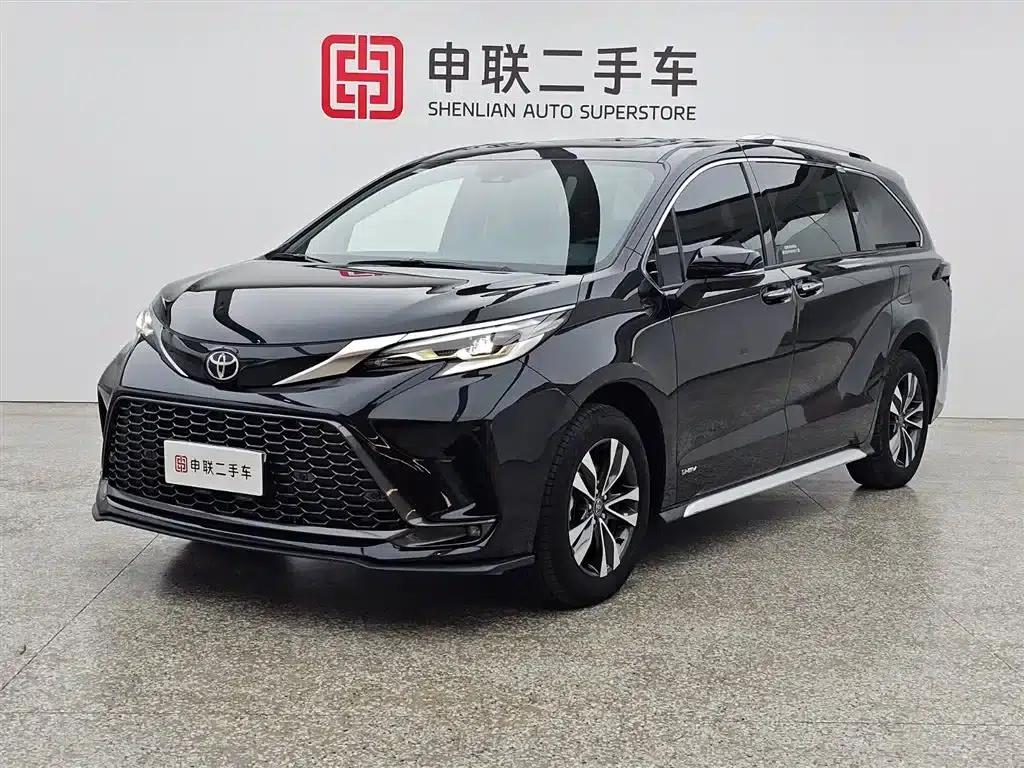 2024 Grevia 2.5L Hybrid Luxury Edition — миниатюра 1