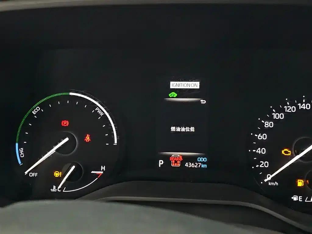 2024 Grevia 2.5L Hybrid Luxury Edition — миниатюра 10