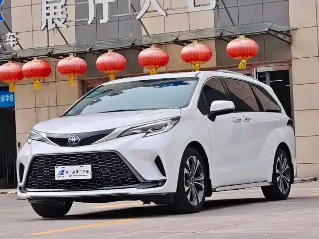 2023 Grevia 2.5L Hybrid Premium Plus Edition