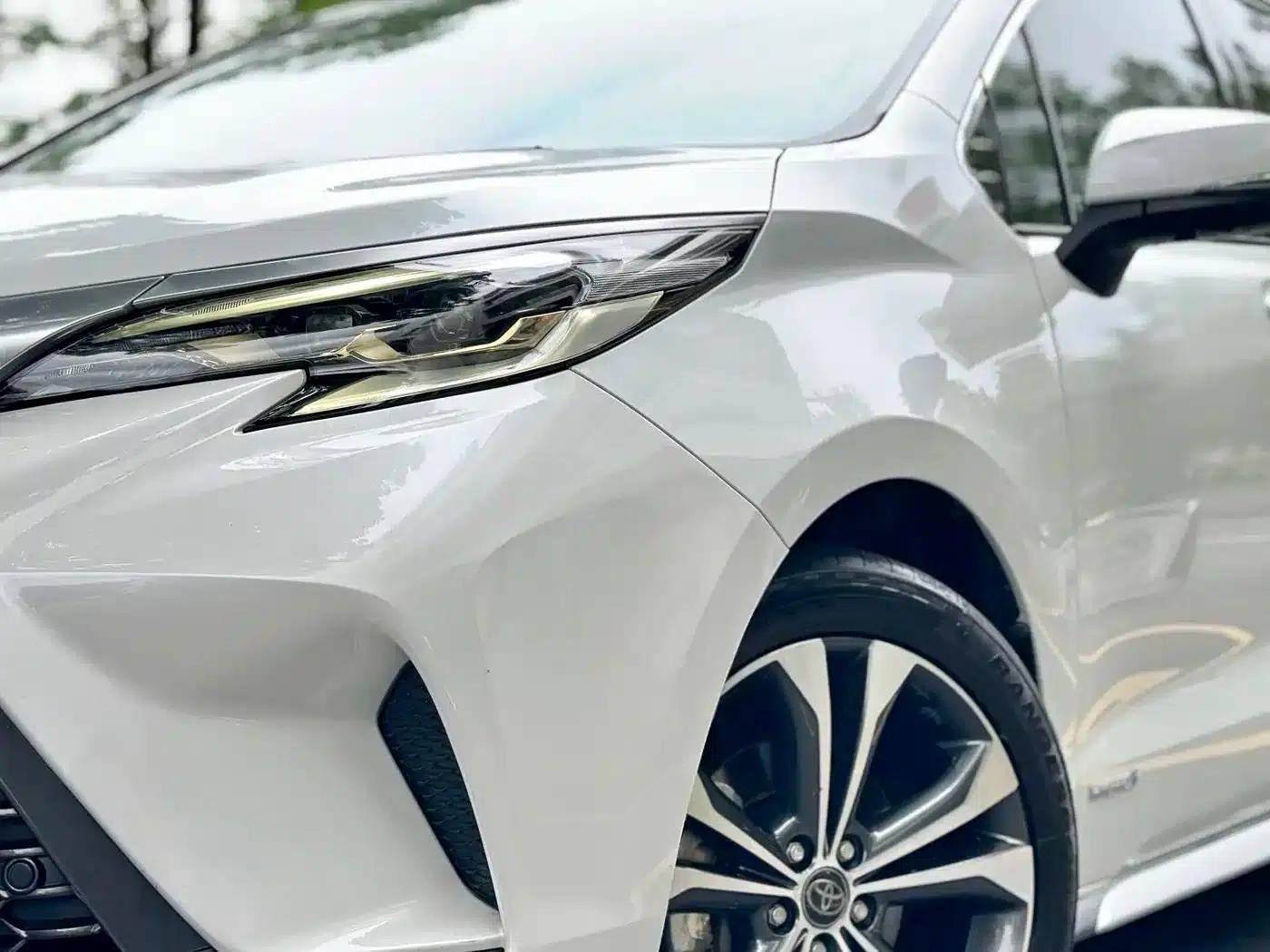 2023 Grevia 2.5L Hybrid Flagship VIP Edition — миниатюра 2