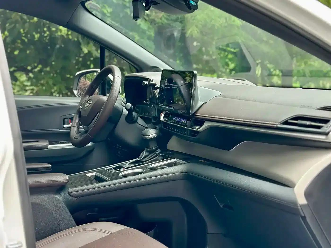 2023 Grevia 2.5L Hybrid Flagship VIP Edition — миниатюра 15