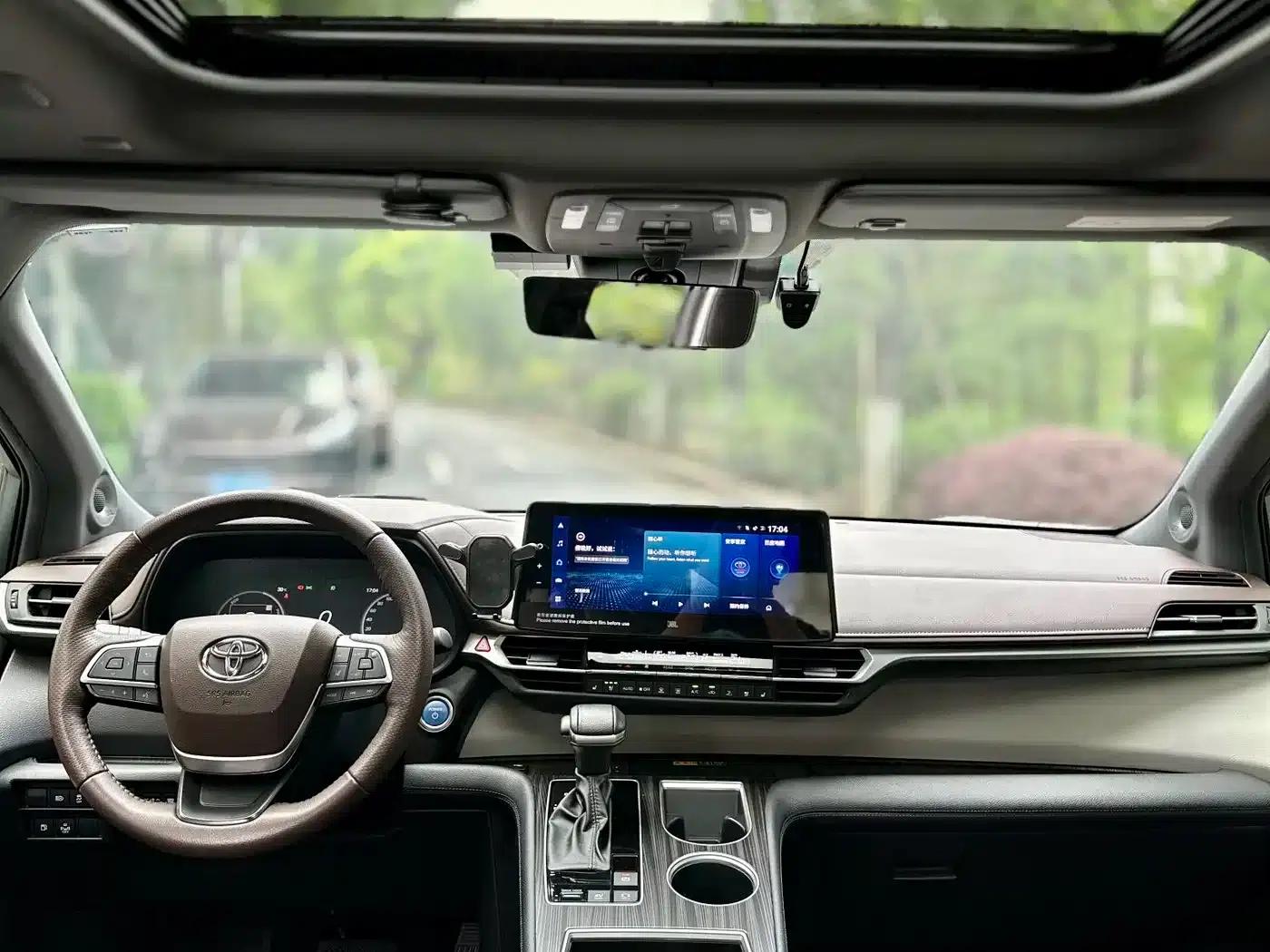 2023 Grevia 2.5L Hybrid Flagship VIP Edition — миниатюра 19