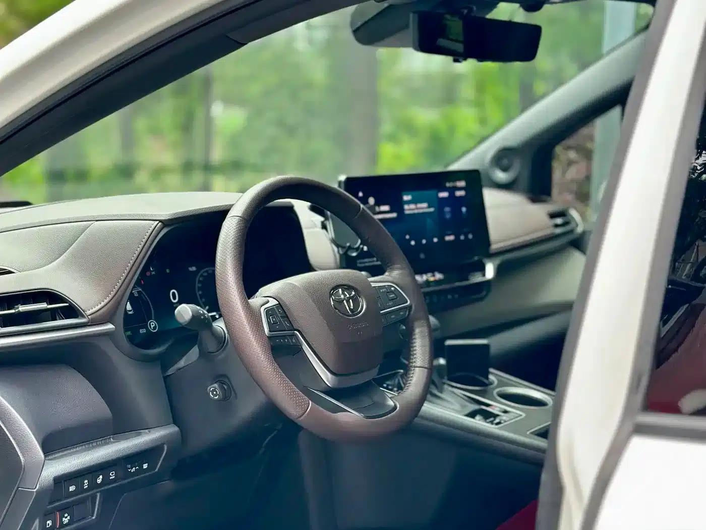 2023 Grevia 2.5L Hybrid Flagship VIP Edition — миниатюра 26