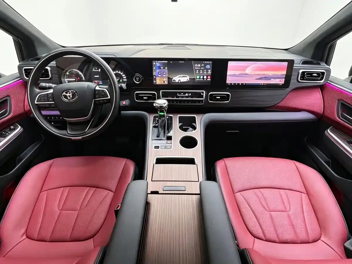 2026 Grevia 2.5L Hybrid Luxury Edition — миниатюра 8
