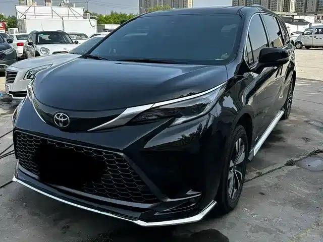 2024 Grevia 2.5L Hybrid Luxury Edition