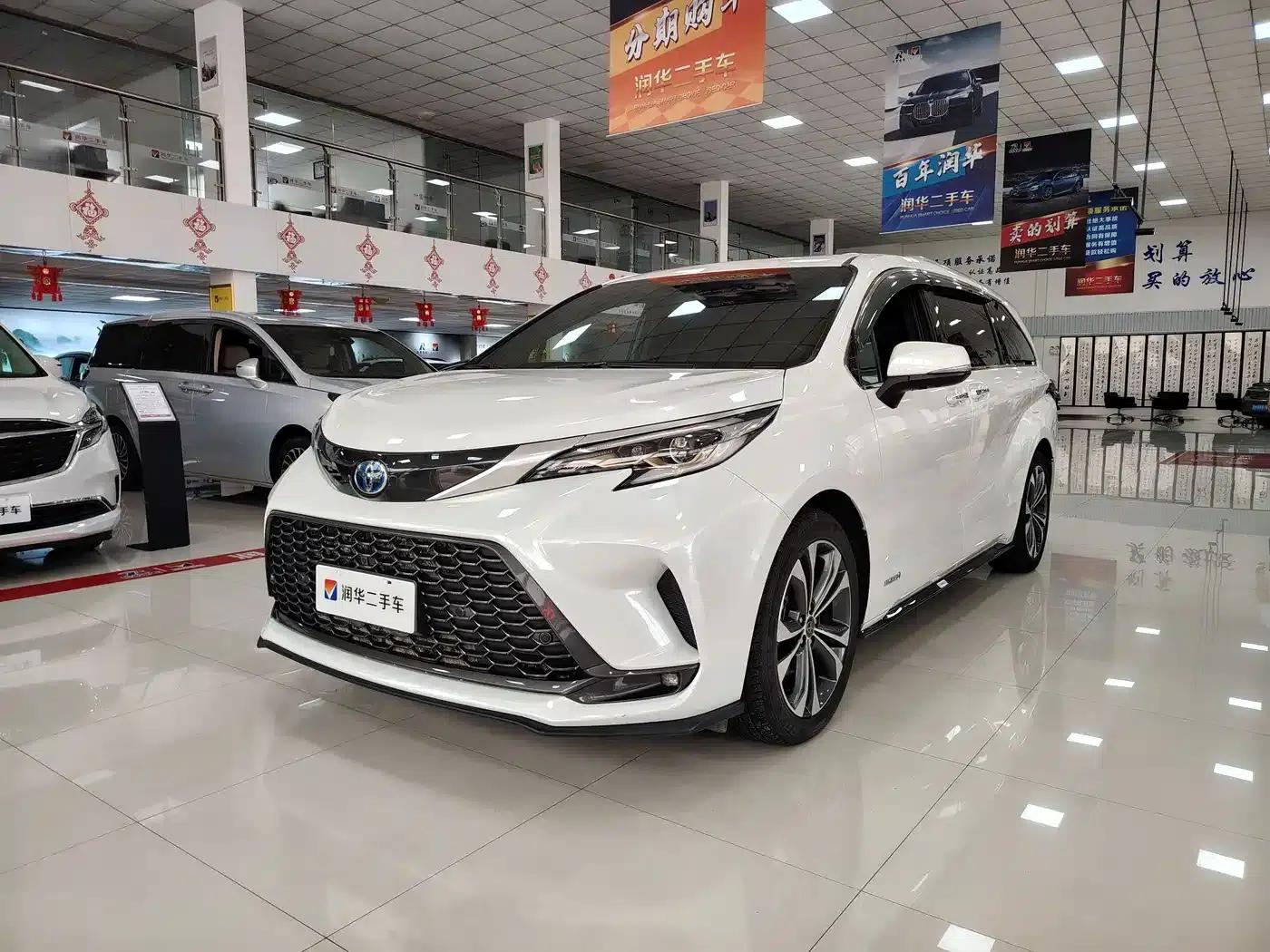 2022 Grevia 2.5L Hybrid Flagship Edition — миниатюра 1