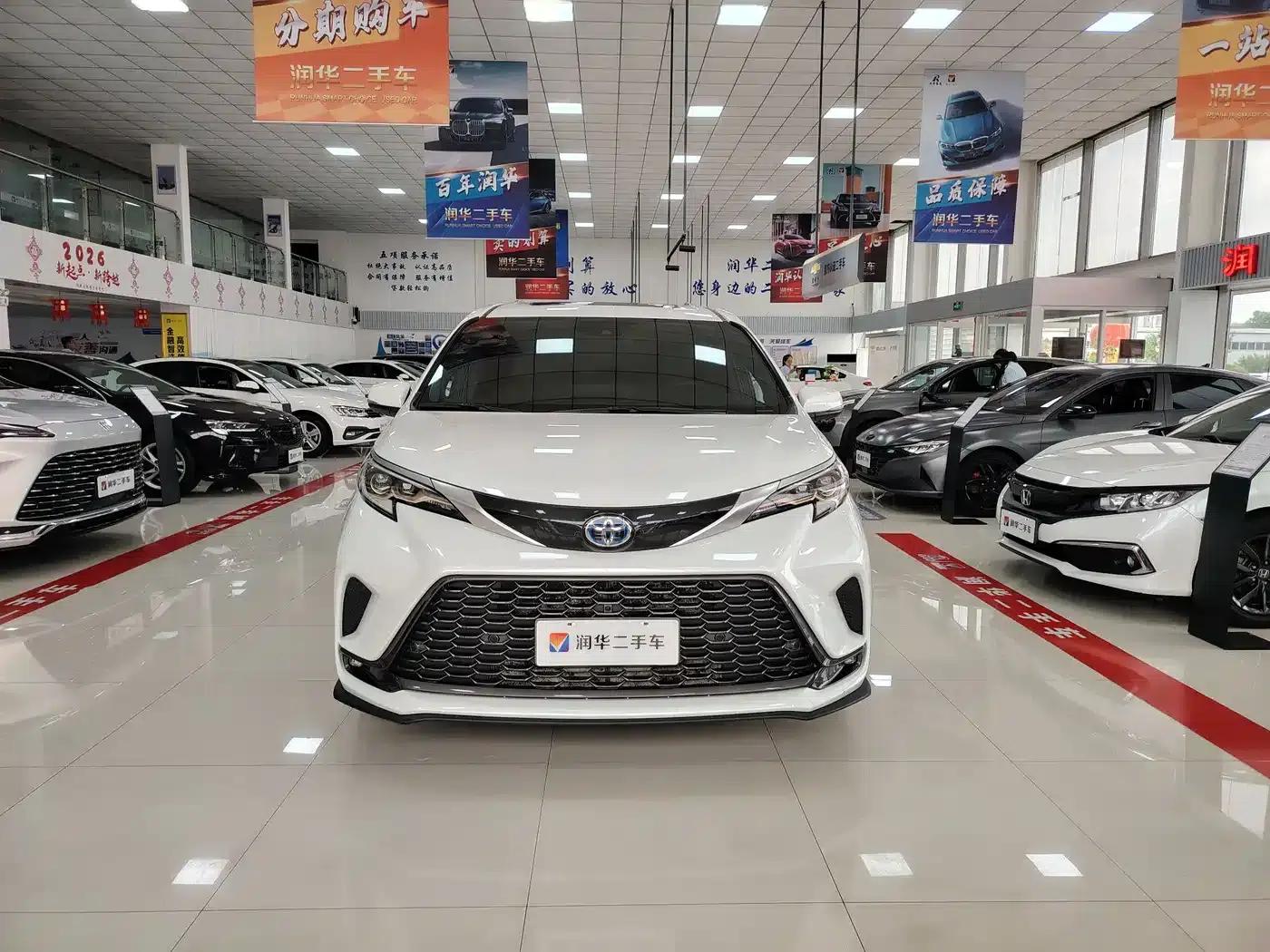 2022 Grevia 2.5L Hybrid Flagship Edition — миниатюра 2