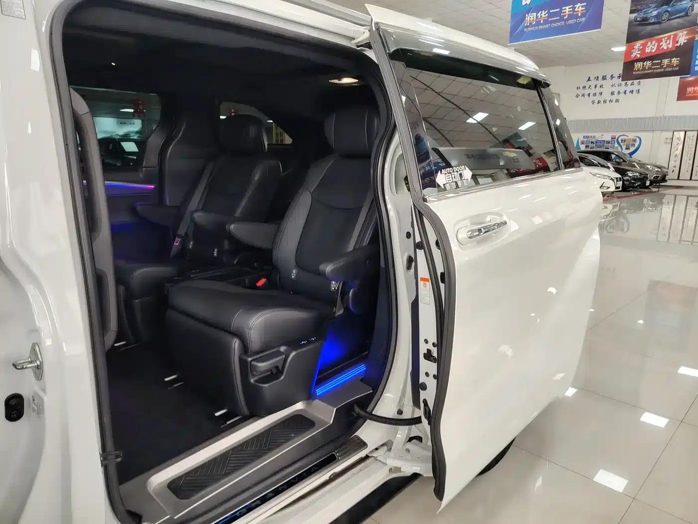 2022 Grevia 2.5L Hybrid Flagship Edition — миниатюра 5