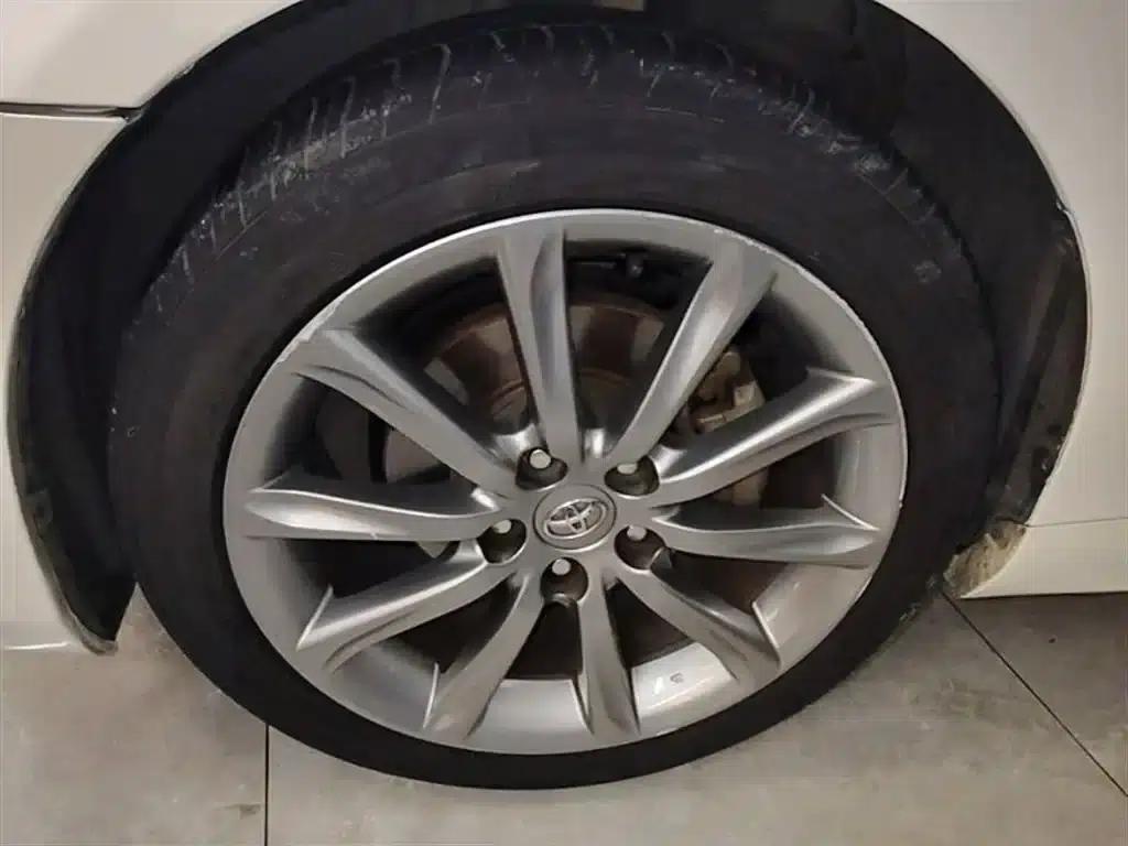 Reiz 2013 2.5V Premium Edition — миниатюра 23
