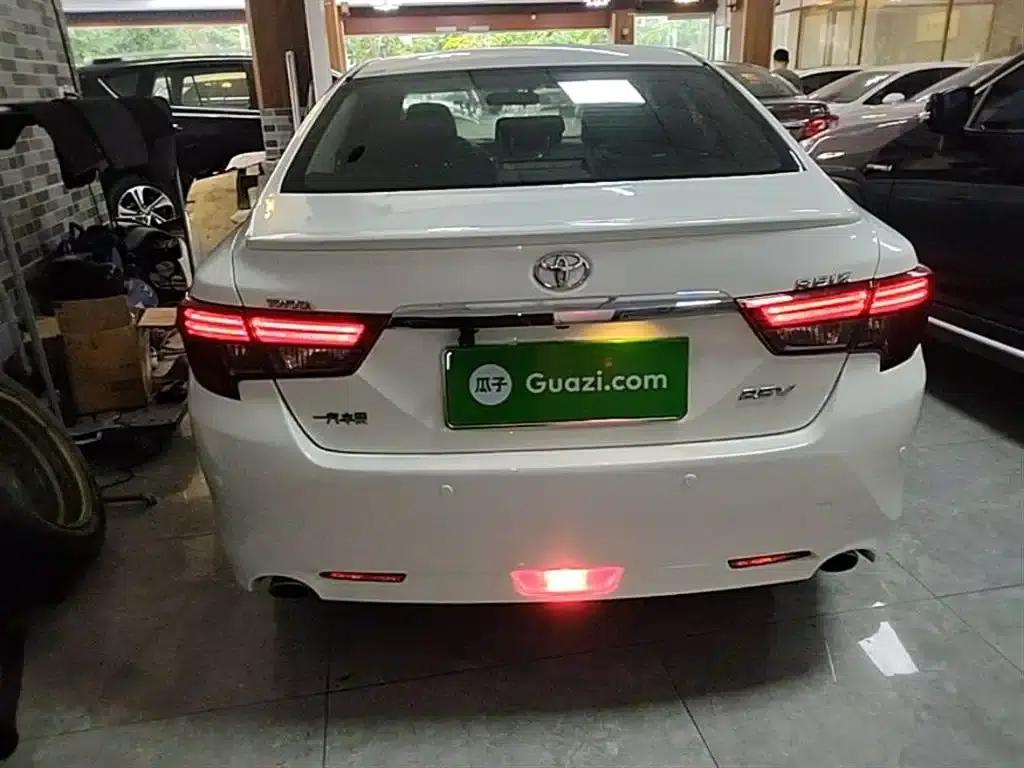 Reiz 2013 2.5V Premium Edition — миниатюра 6