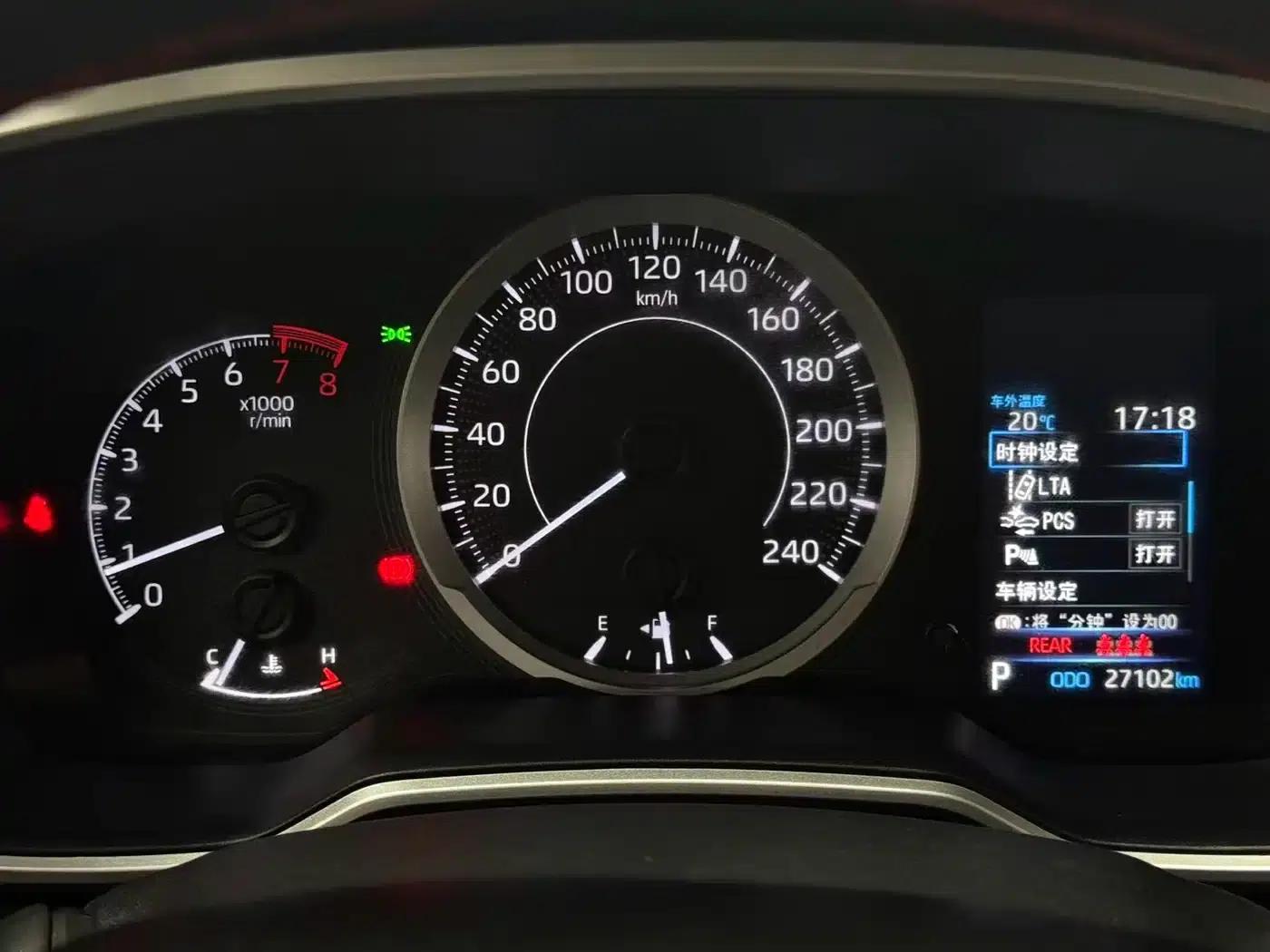 Fenglanda 2023 2.0L CVT Luxury Edition — миниатюра 17