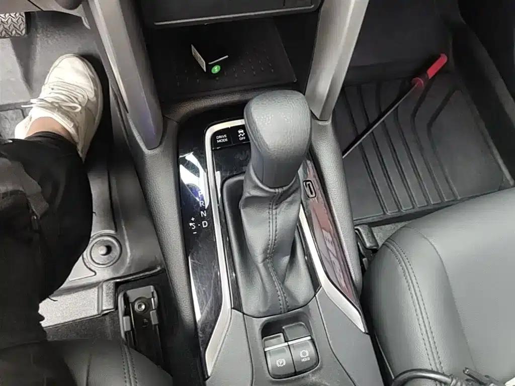 Fenglanda 2023 2.0L Intelligent Hybrid Dual Engine Leading Edition — миниатюра 14