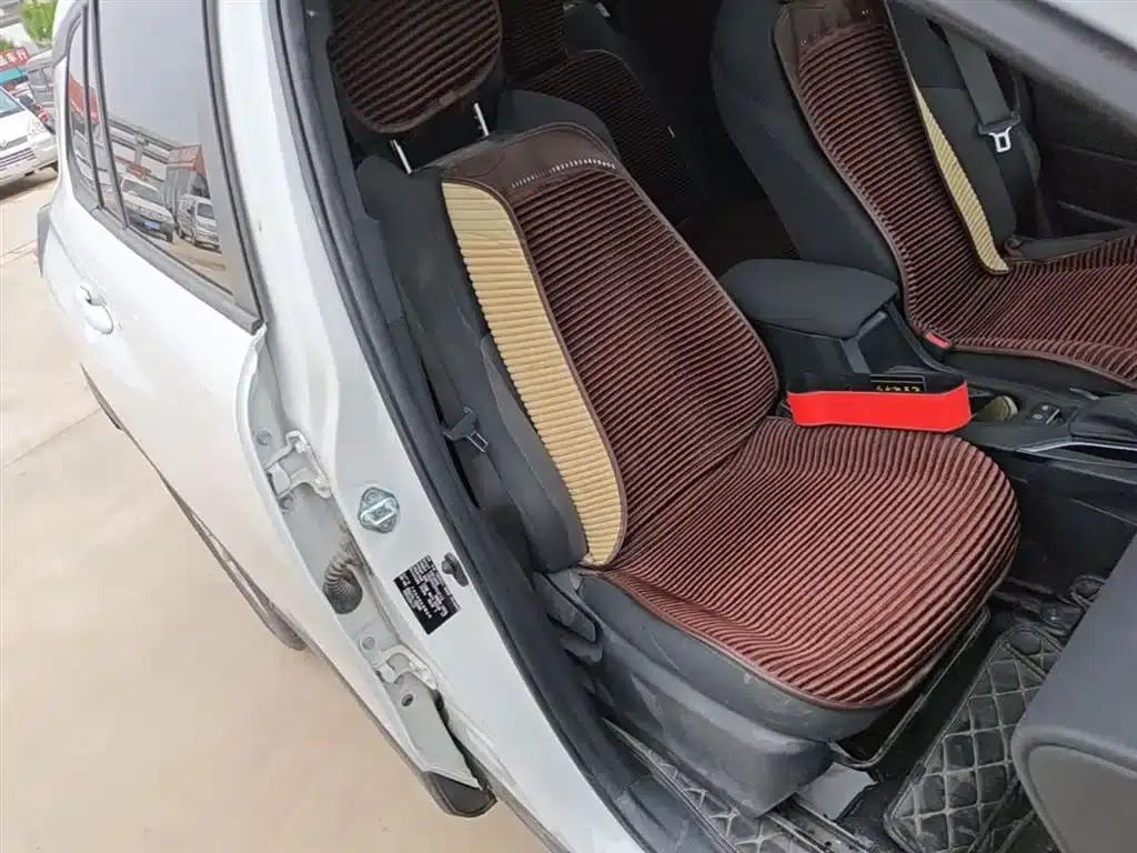 Fenglanda 2022 2.0L CVT Leading Edition — миниатюра 25
