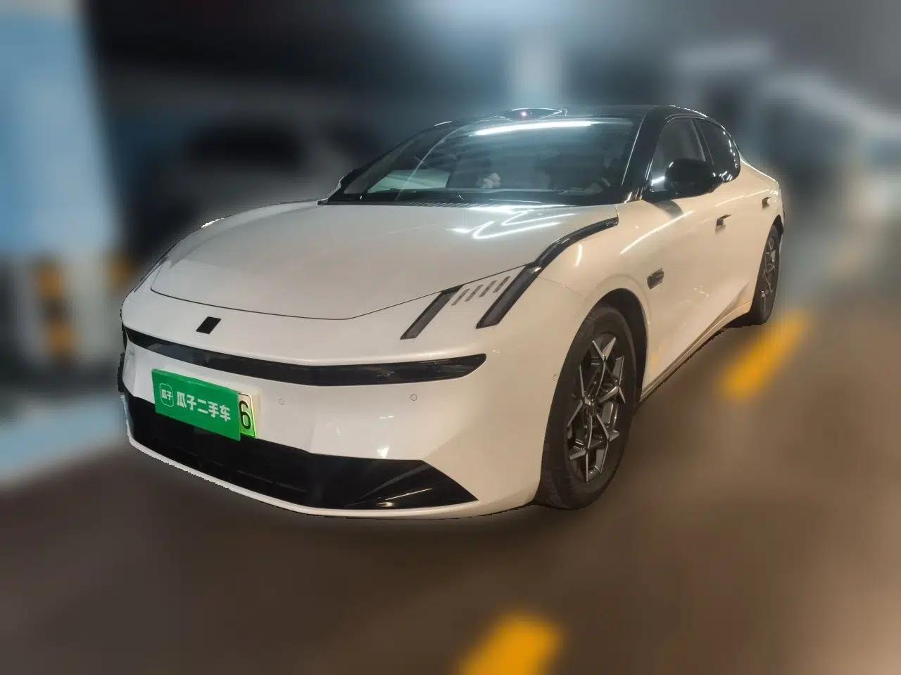Lynk & Co 10 EM-P 2025 Model 240 Four-Wheel Drive Ultra — миниатюра 1