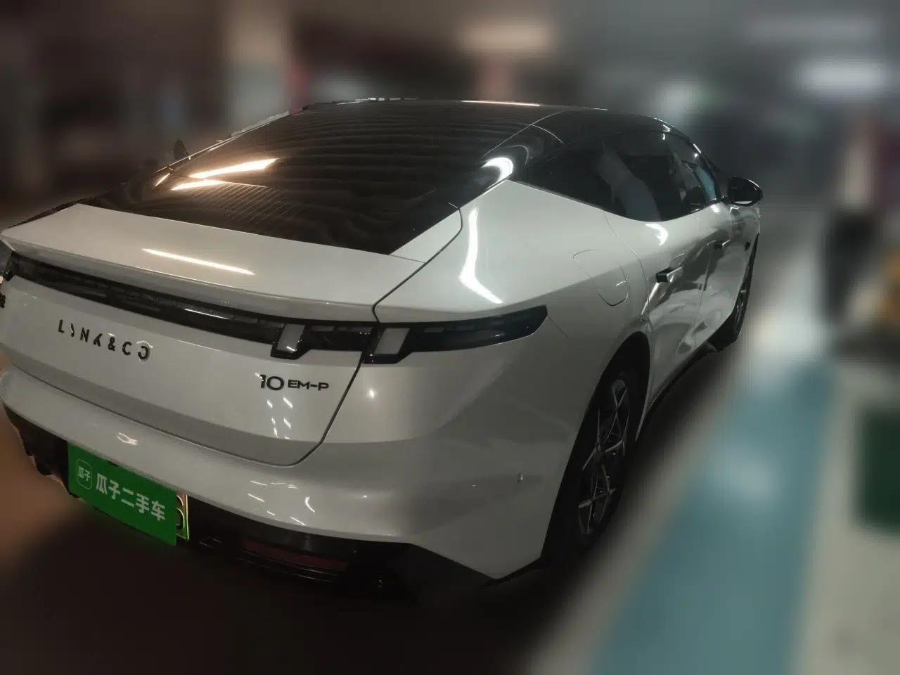 Lynk & Co 10 EM-P 2025 Model 240 Four-Wheel Drive Ultra — миниатюра 6