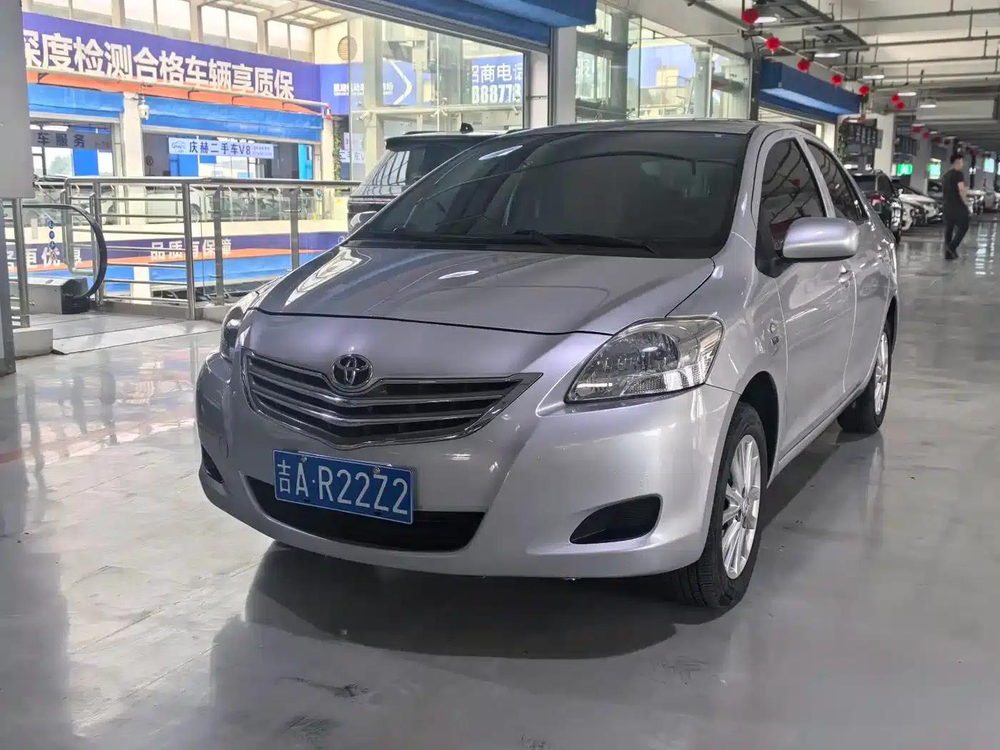 Vios 2010 1.3L GL-i Standard MT — миниатюра 1
