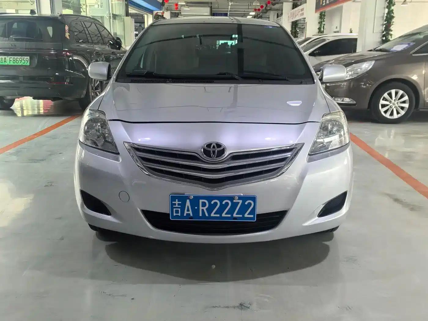 Vios 2010 1.3L GL-i Standard MT — миниатюра 3