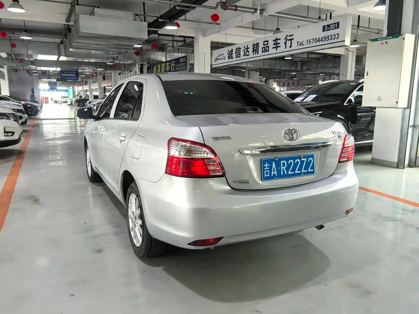 Vios 2010 1.3L GL-i Standard MT — миниатюра 8