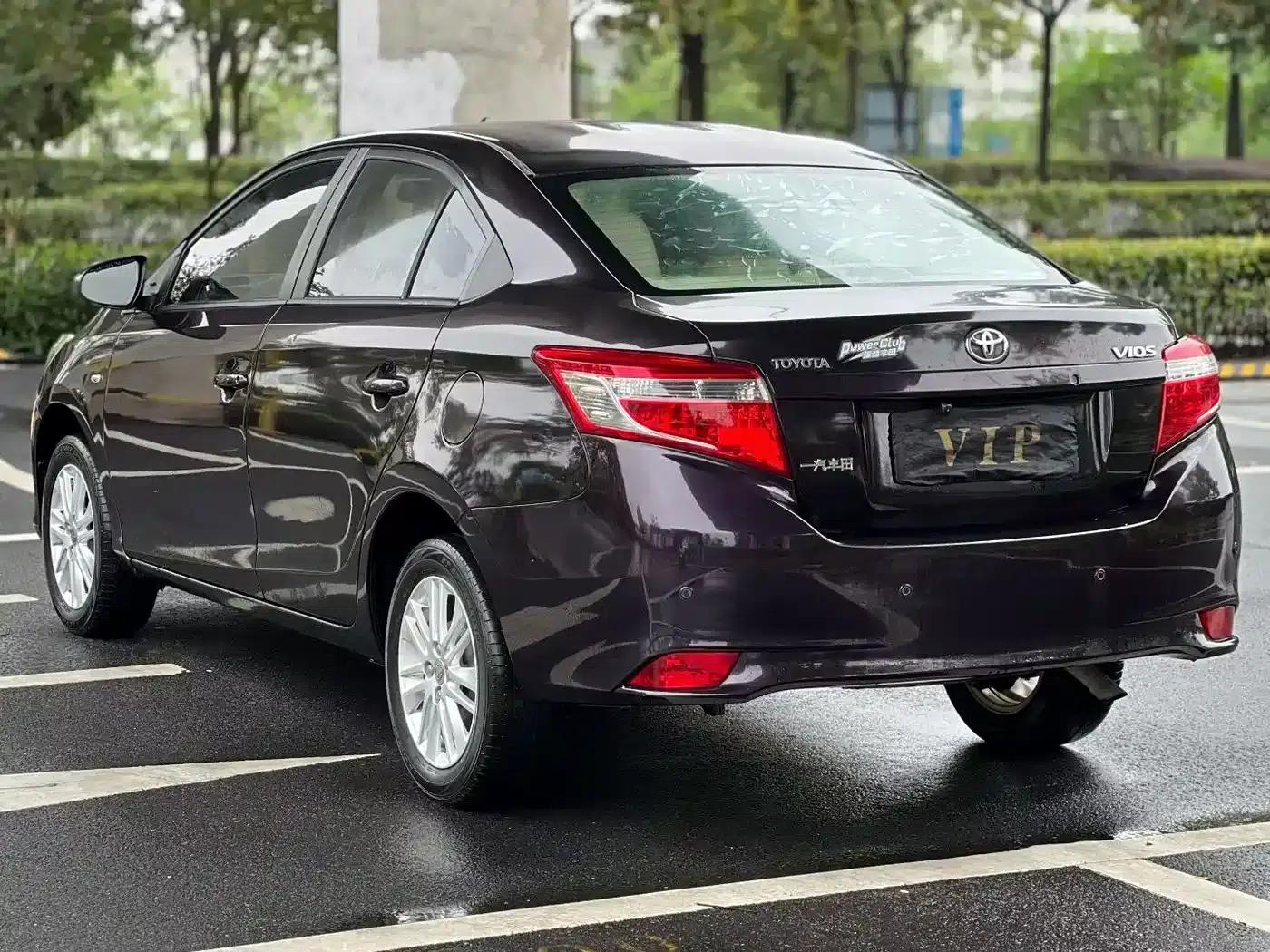 Vios 2014 1.5L Automatic Smart Edition — миниатюра 6