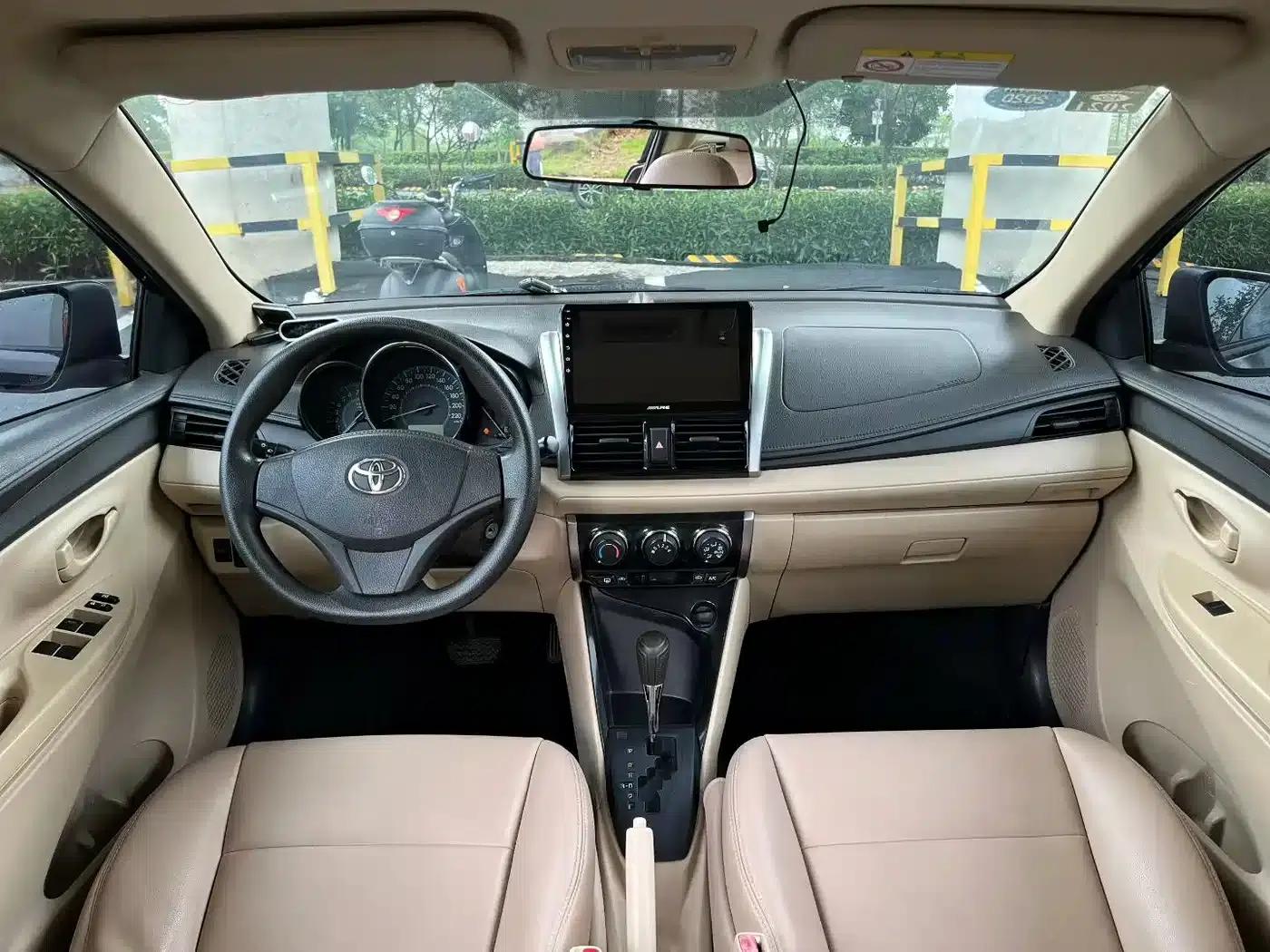 Vios 2014 1.5L Automatic Smart Edition — миниатюра 8