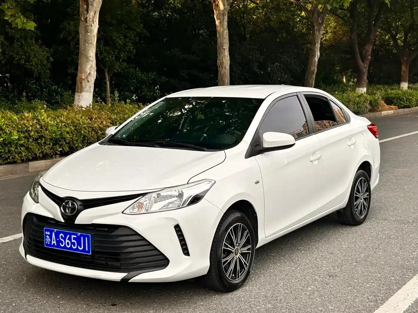 Vios 2019 1.5L CVT Adventure Edition — миниатюра 1