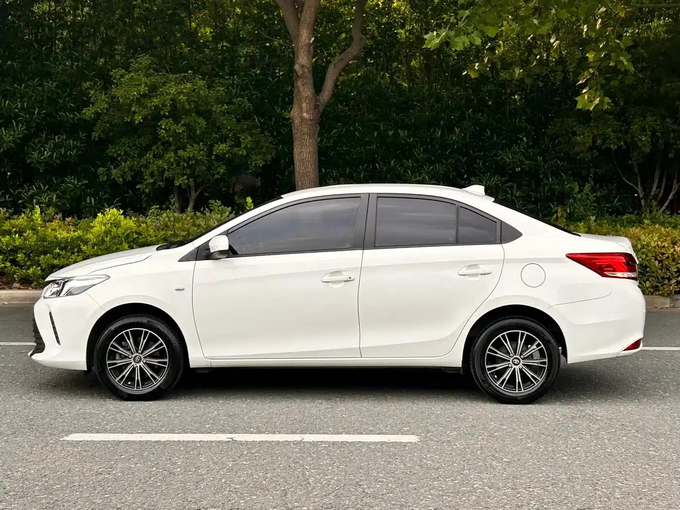 Vios 2019 1.5L CVT Adventure Edition — миниатюра 4