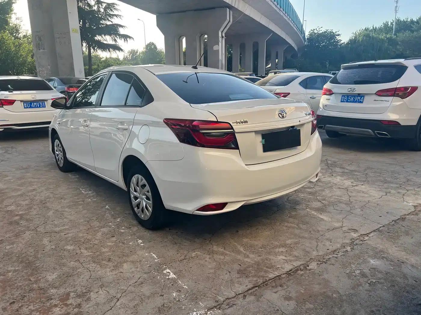 Vios 2021 1.5L CVT Adventure Edition — миниатюра 6