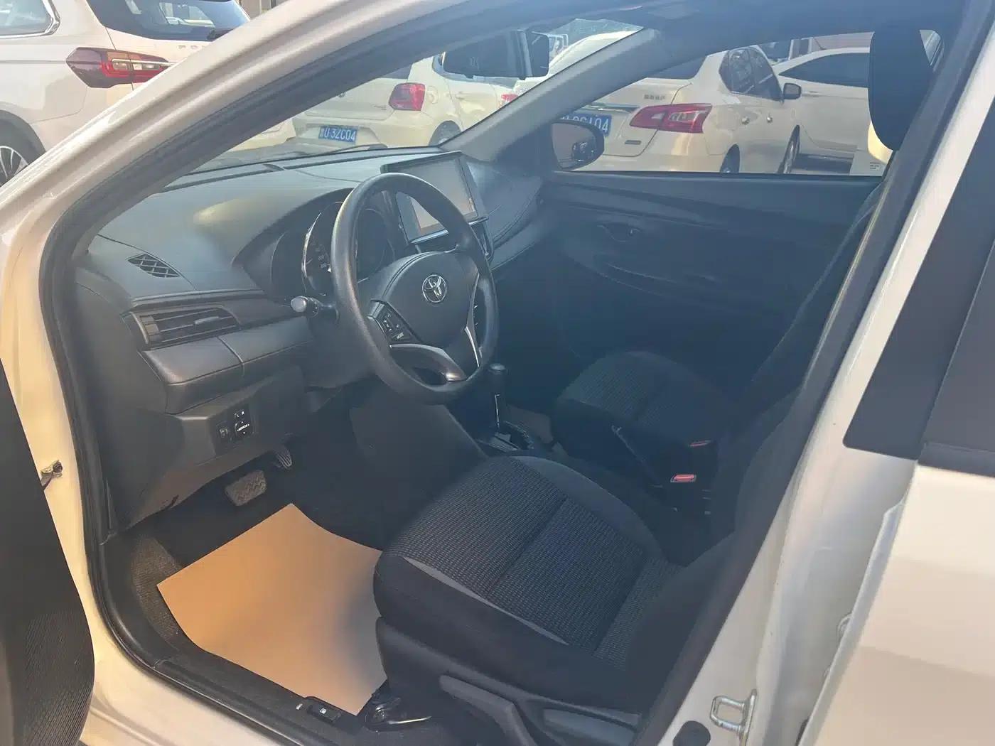 Vios 2021 1.5L CVT Adventure Edition — миниатюра 7